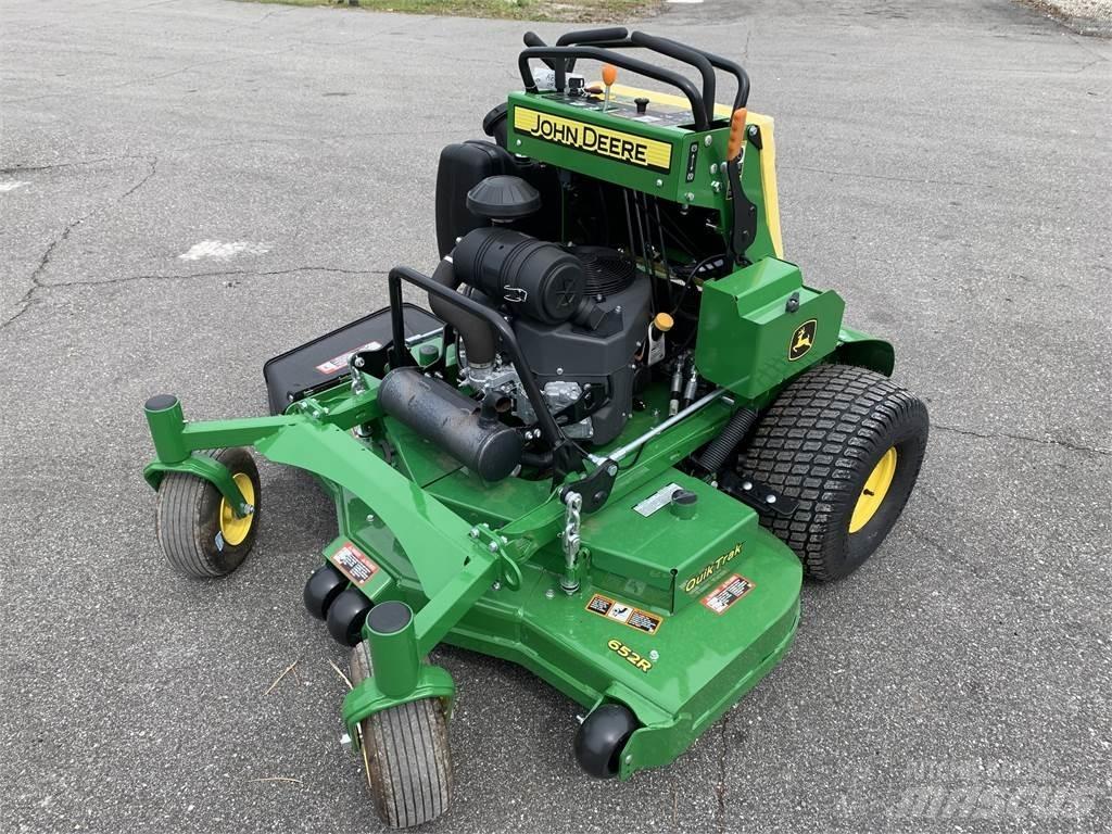 John Deere 652R Åkgräsklippare