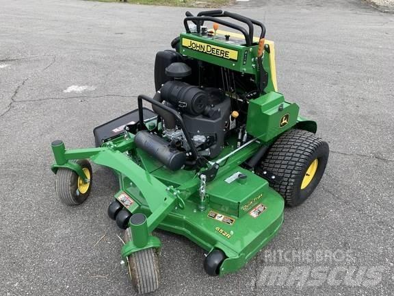 John Deere 652R Åkgräsklippare
