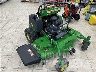John Deere 661R Åkgräsklippare