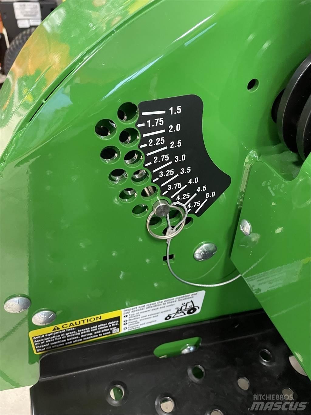 John Deere 661R Åkgräsklippare