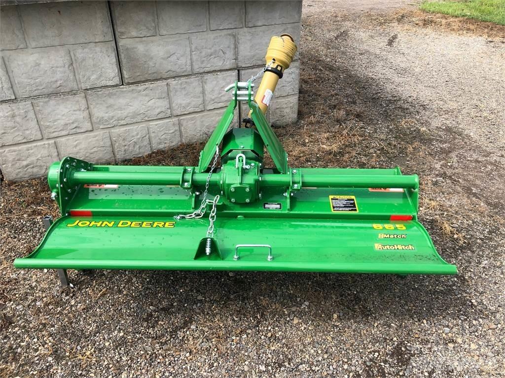 John Deere 665 Såbäddsharvar och rototillers