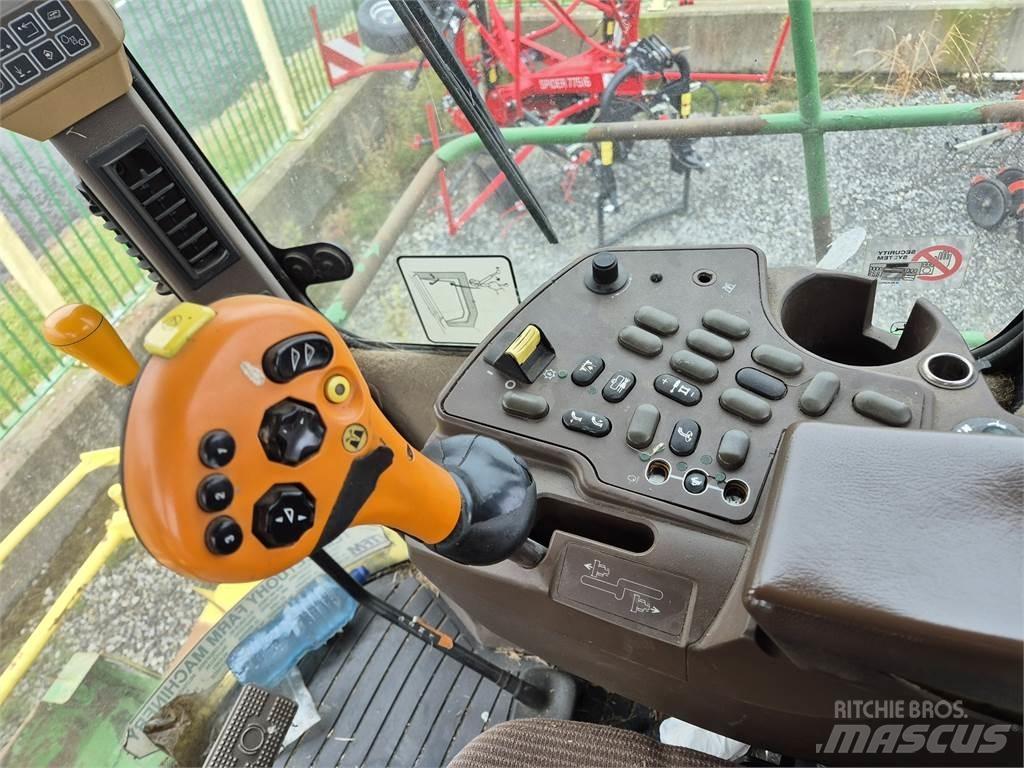 John Deere 7300 Fälthackar