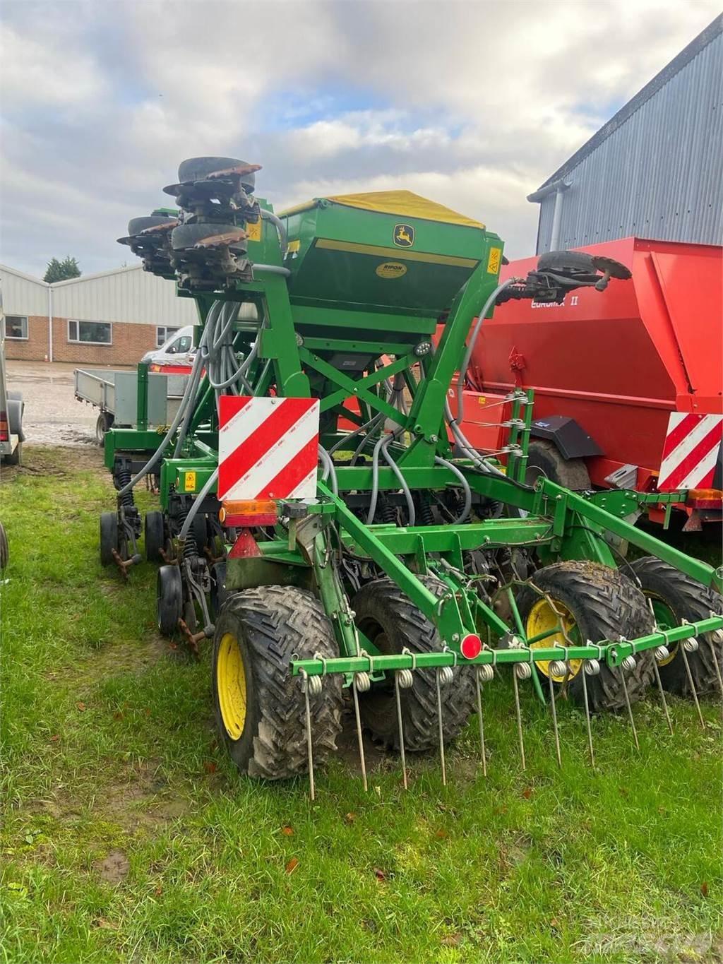 John Deere 750A Såmaskiner
