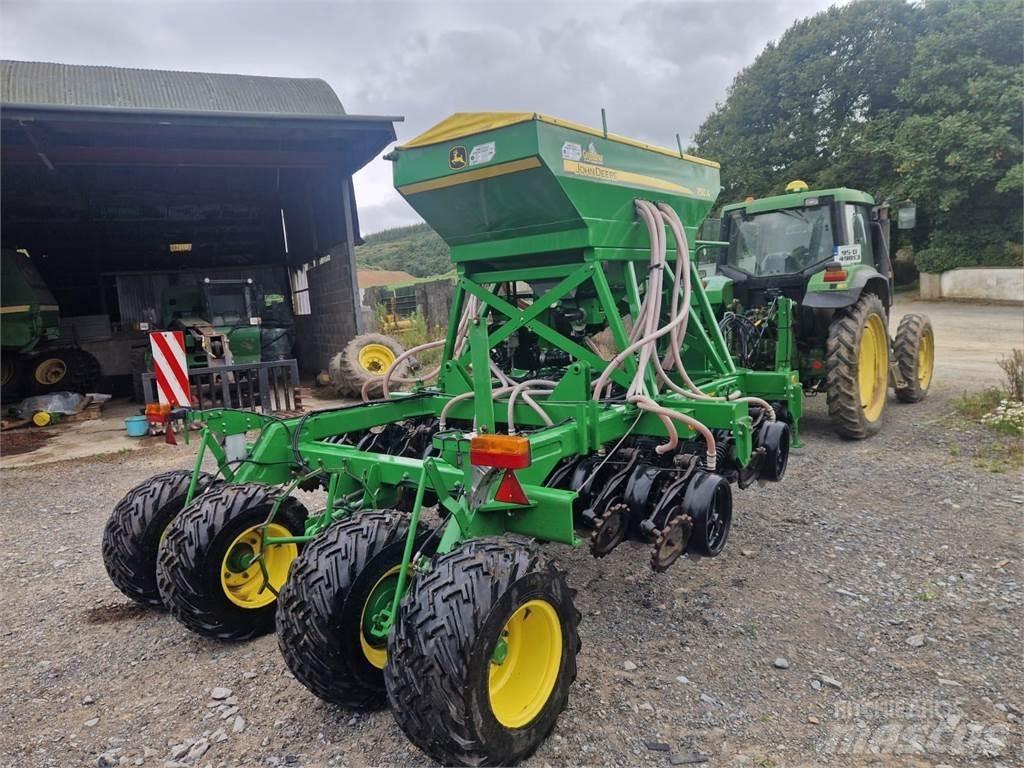 John Deere 750A Såmaskiner