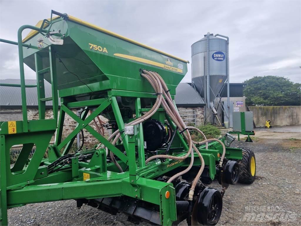 John Deere 750A Såmaskiner