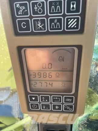 John Deere 7750 Fälthackar