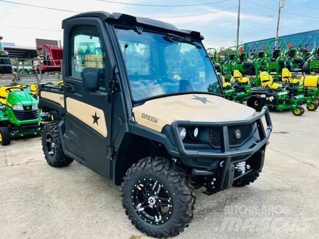 John Deere 835M Redskapsbärare