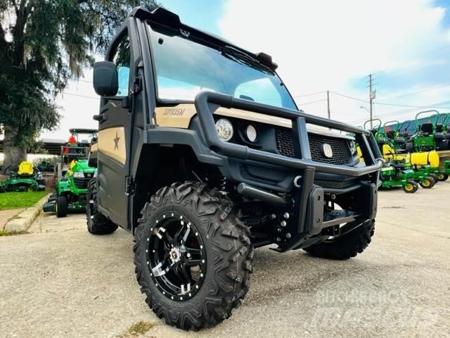 John Deere 835M Redskapsbärare