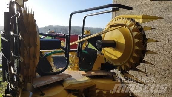 John Deere 8400 Fälthackar