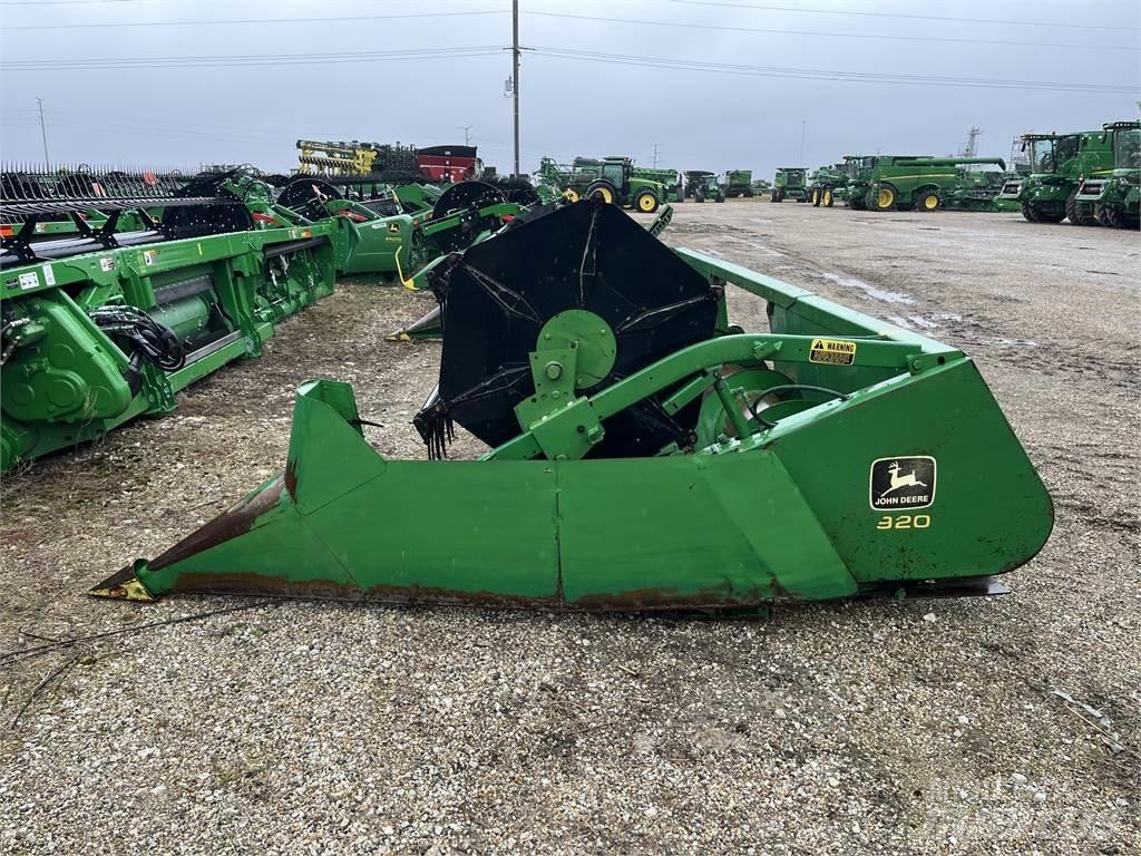 John Deere 920F Trösktillbehör