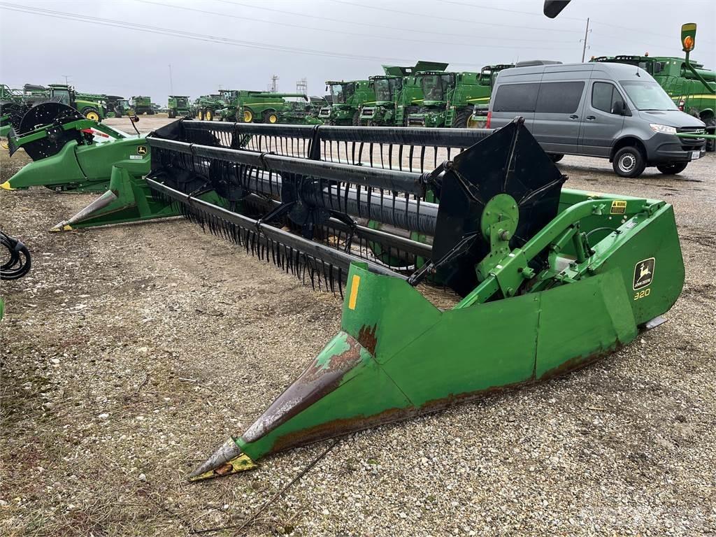 John Deere 920F Trösktillbehör