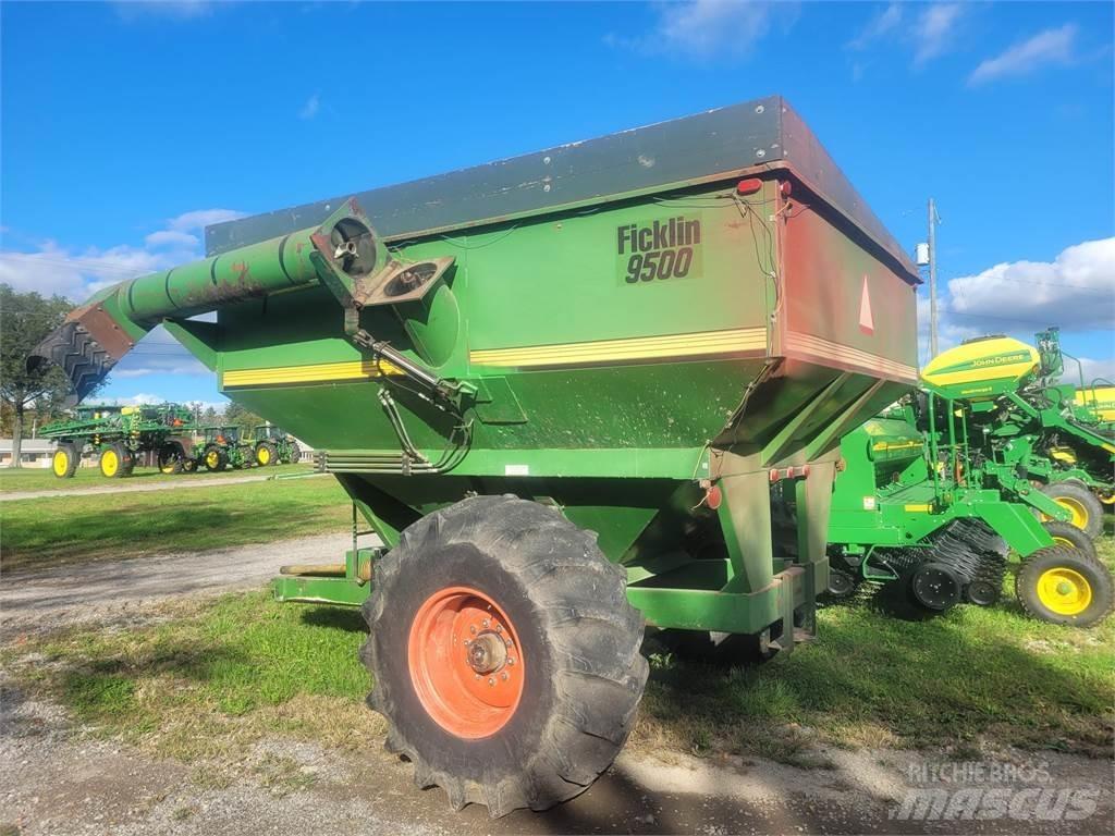 John Deere 9500 Spannmålsvagnar