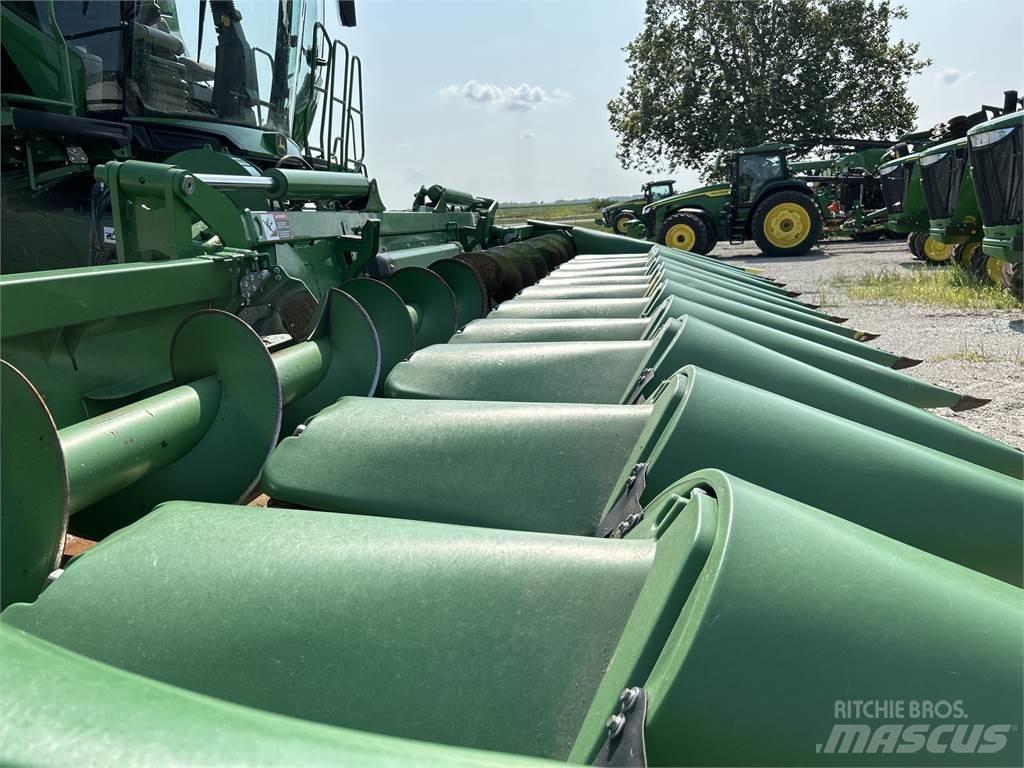 John Deere C12F Trösktillbehör