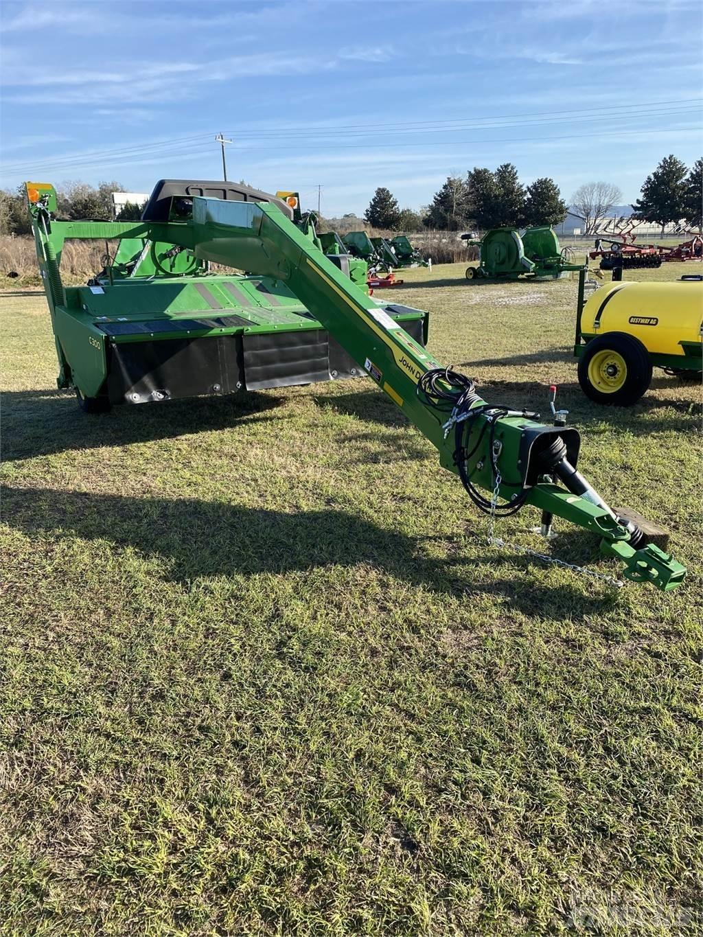 John Deere C300 Slåtterkrossar