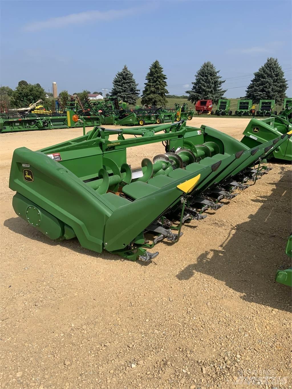 John Deere C8F Trösktillbehör