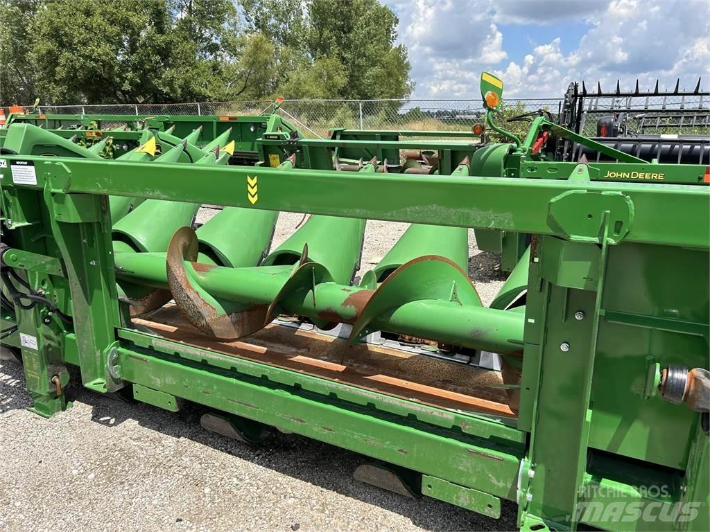 John Deere C8R Trösktillbehör