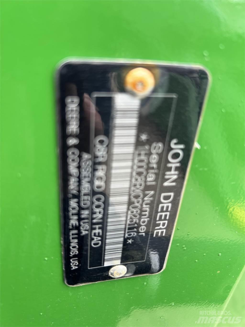 John Deere C8R Trösktillbehör
