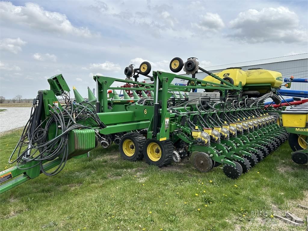 John Deere DB60 Sättare och planteringsmaskiner