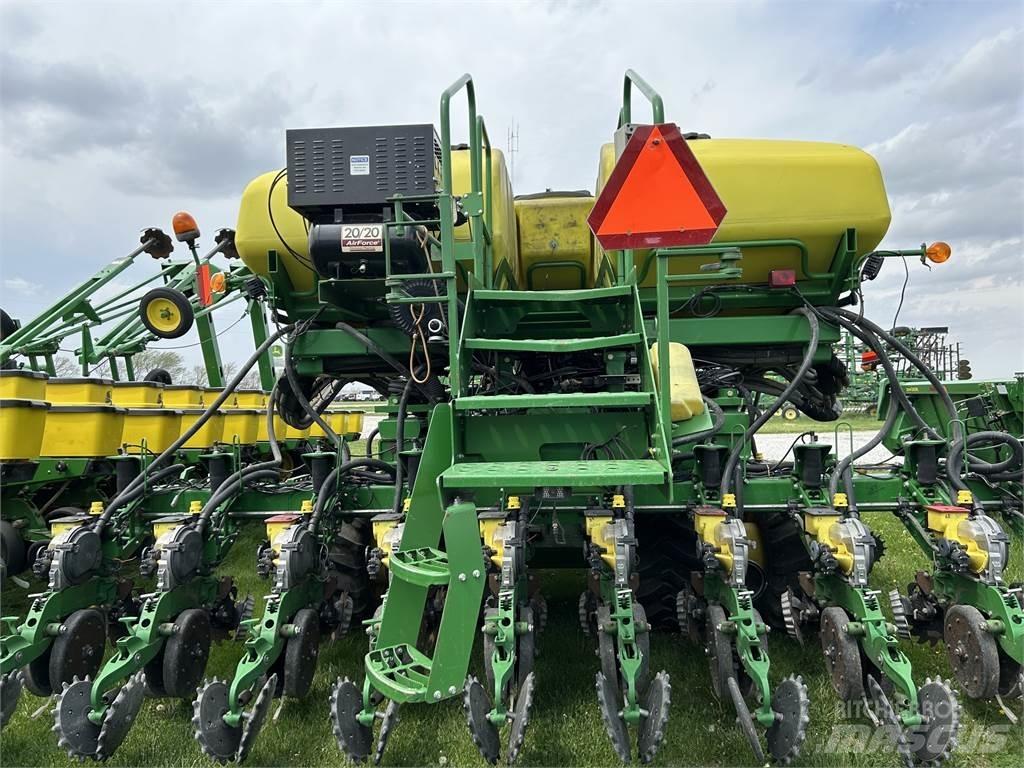John Deere DB60 Sättare och planteringsmaskiner
