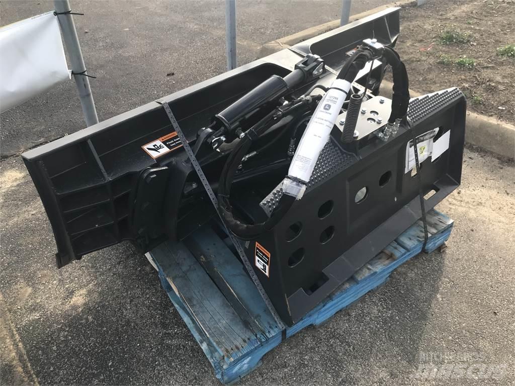 John Deere DB84 Entreprenad - Övrigt