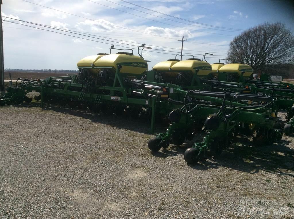 John Deere DR18 Sättare och planteringsmaskiner