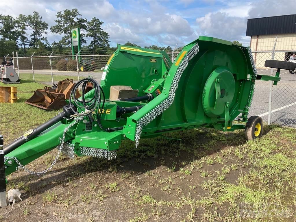 John Deere FC12E Balsnittare, rivare och upprullare
