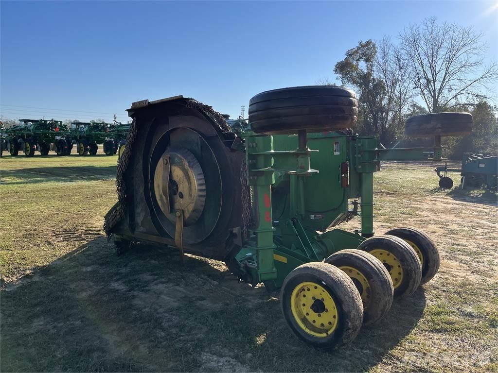 John Deere R15 Balsnittare, rivare och upprullare