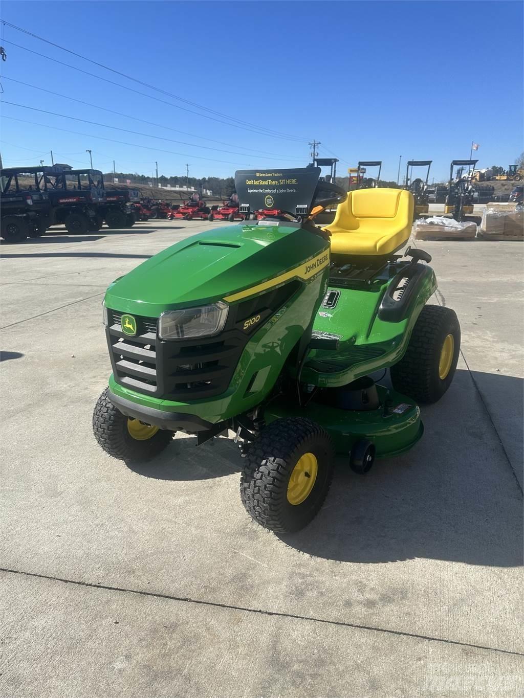 John Deere S100 Åkgräsklippare