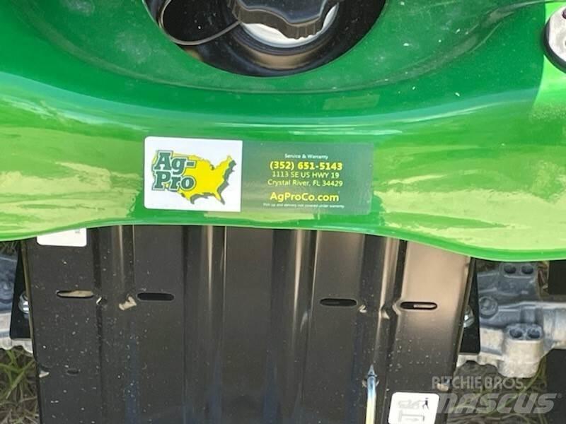John Deere S100 Åkgräsklippare