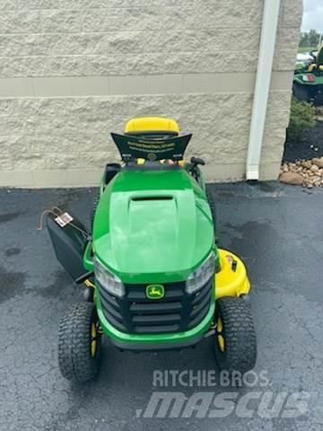 John Deere S100 Åkgräsklippare