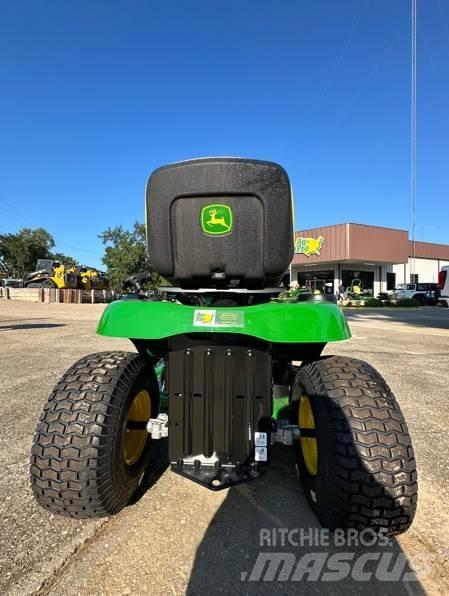John Deere S100 Åkgräsklippare