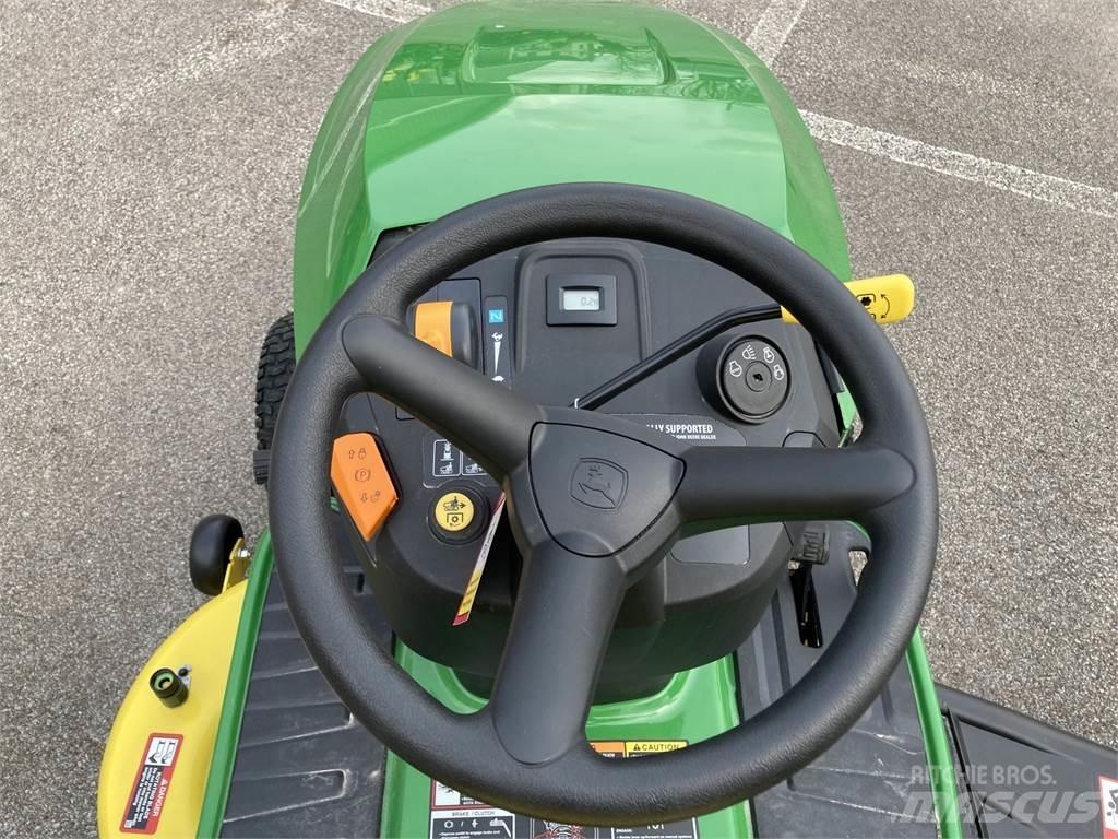John Deere S100 Åkgräsklippare