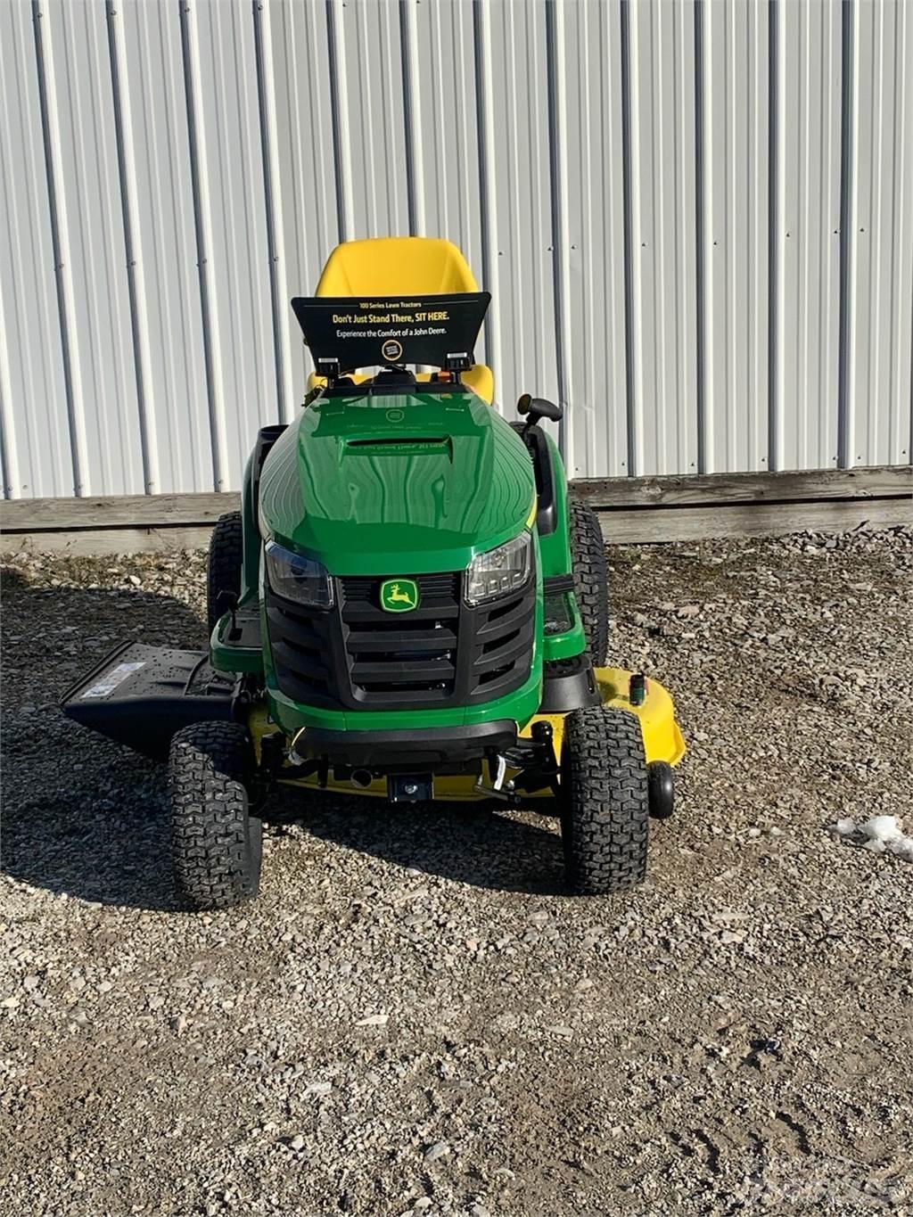 John Deere S110 Åkgräsklippare