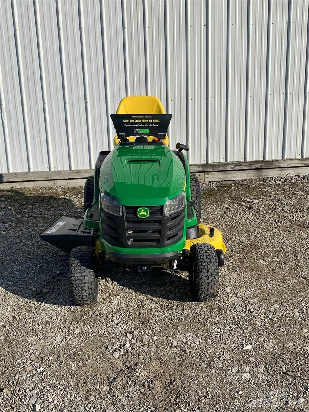 John Deere S120 Åkgräsklippare