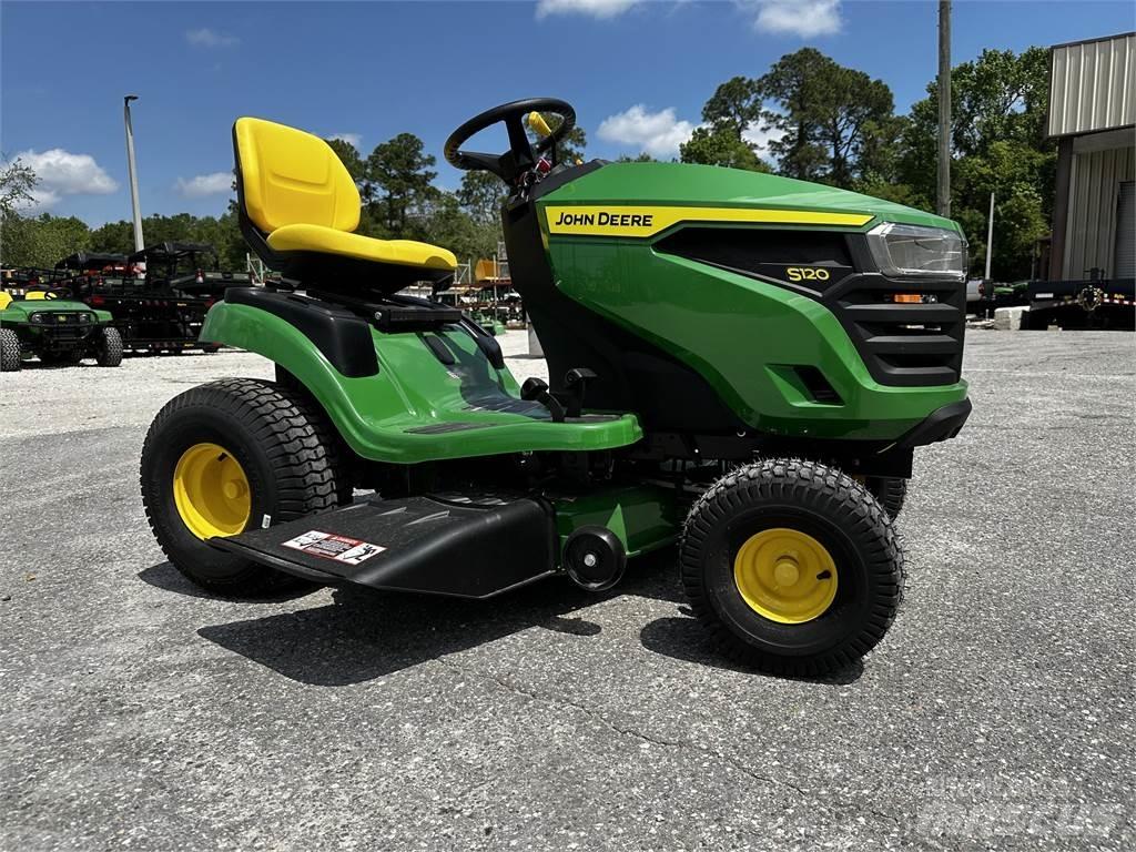 John Deere S120 Åkgräsklippare