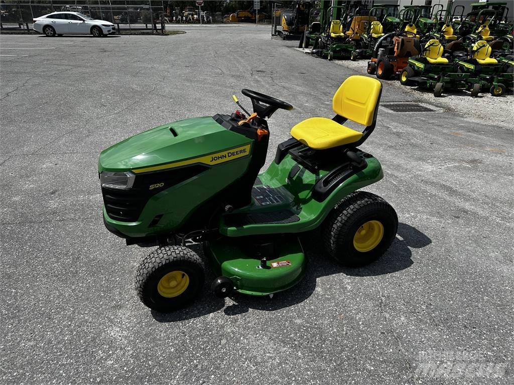 John Deere S120 Åkgräsklippare