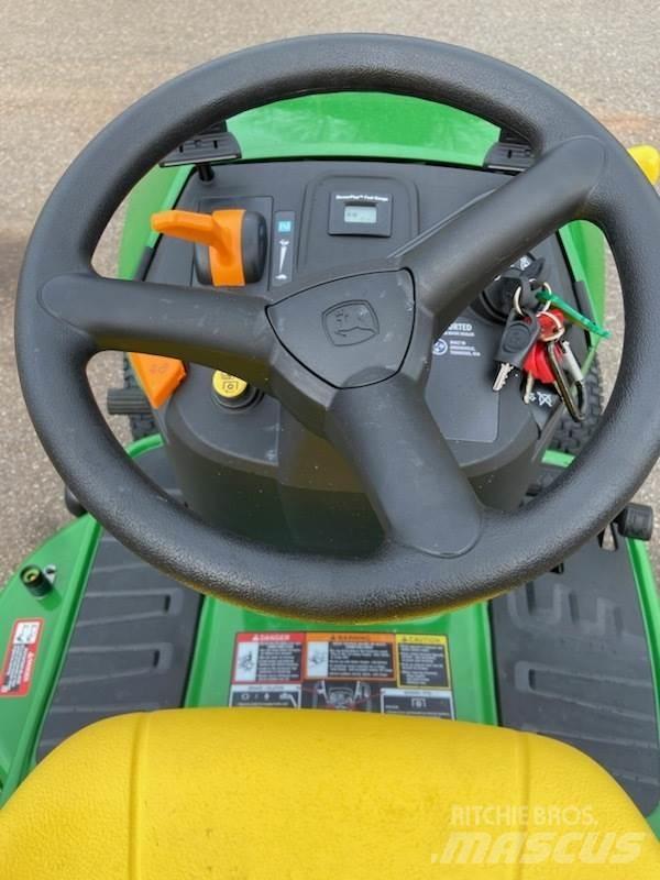 John Deere S120 Åkgräsklippare