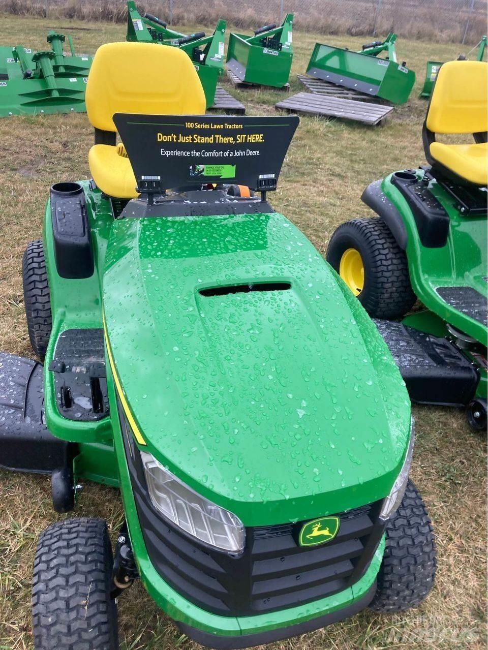 John Deere s120 Åkgräsklippare