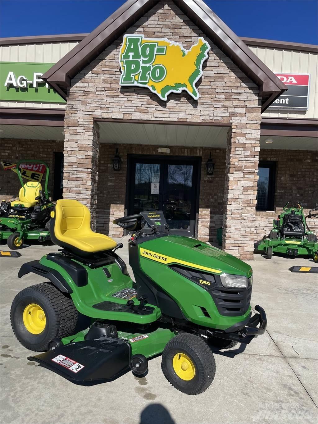 John Deere S160 Kompakttraktorer
