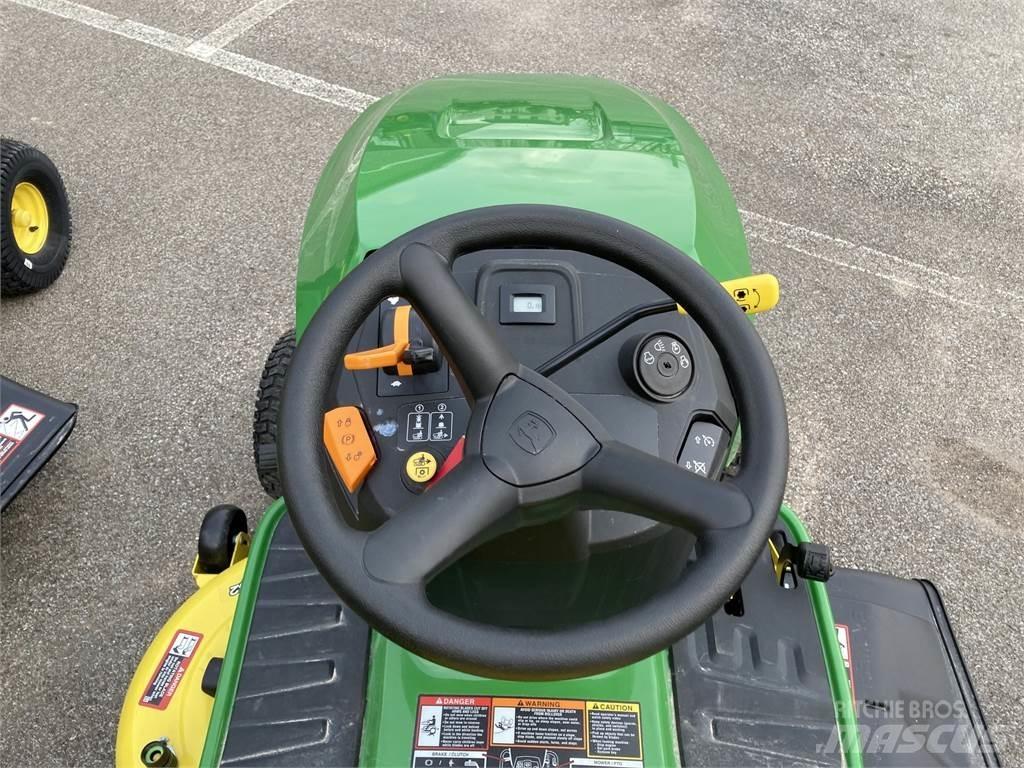 John Deere S220 Kompakttraktorer