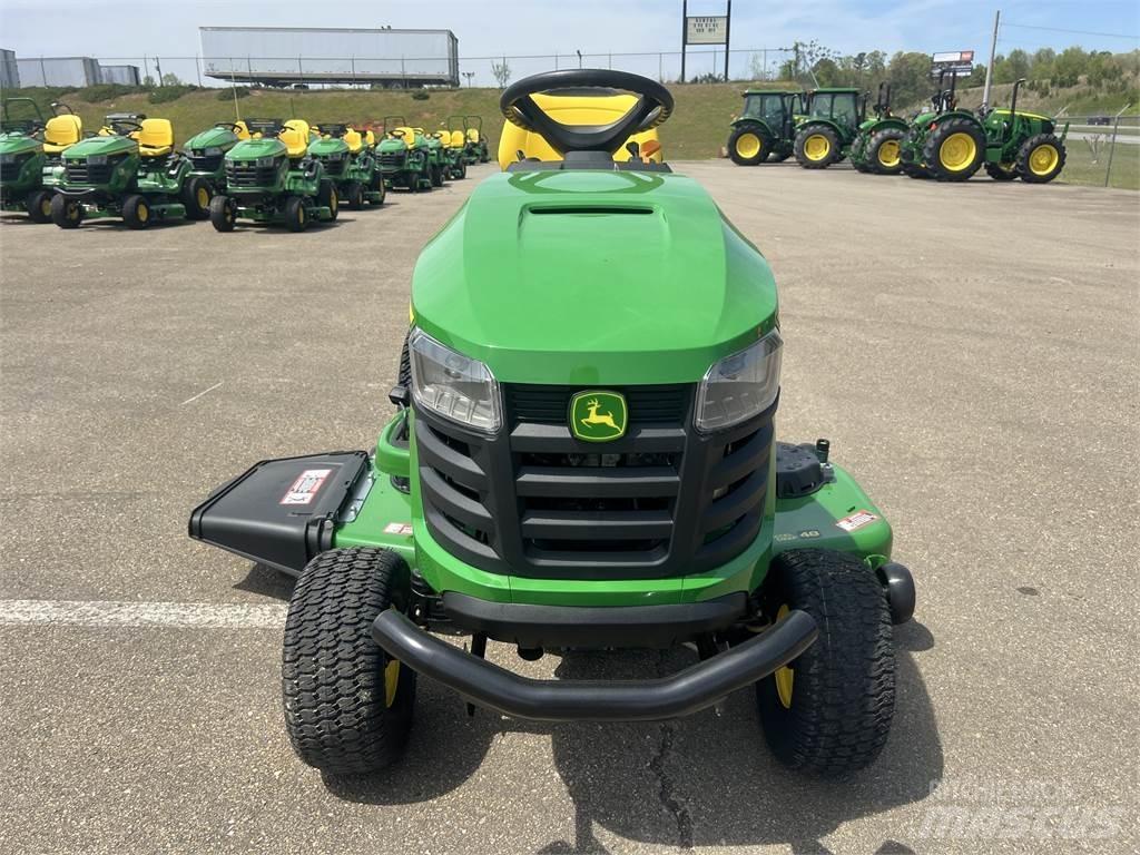 John Deere S240 Kompakttraktorer