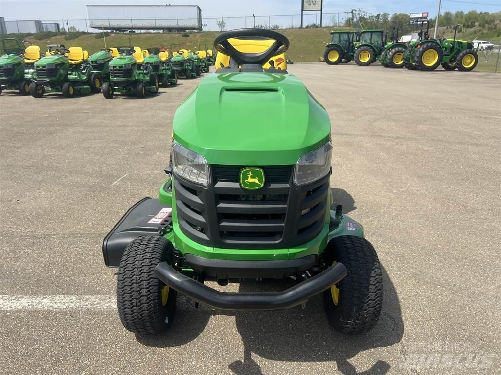 John Deere S240 Kompakttraktorer