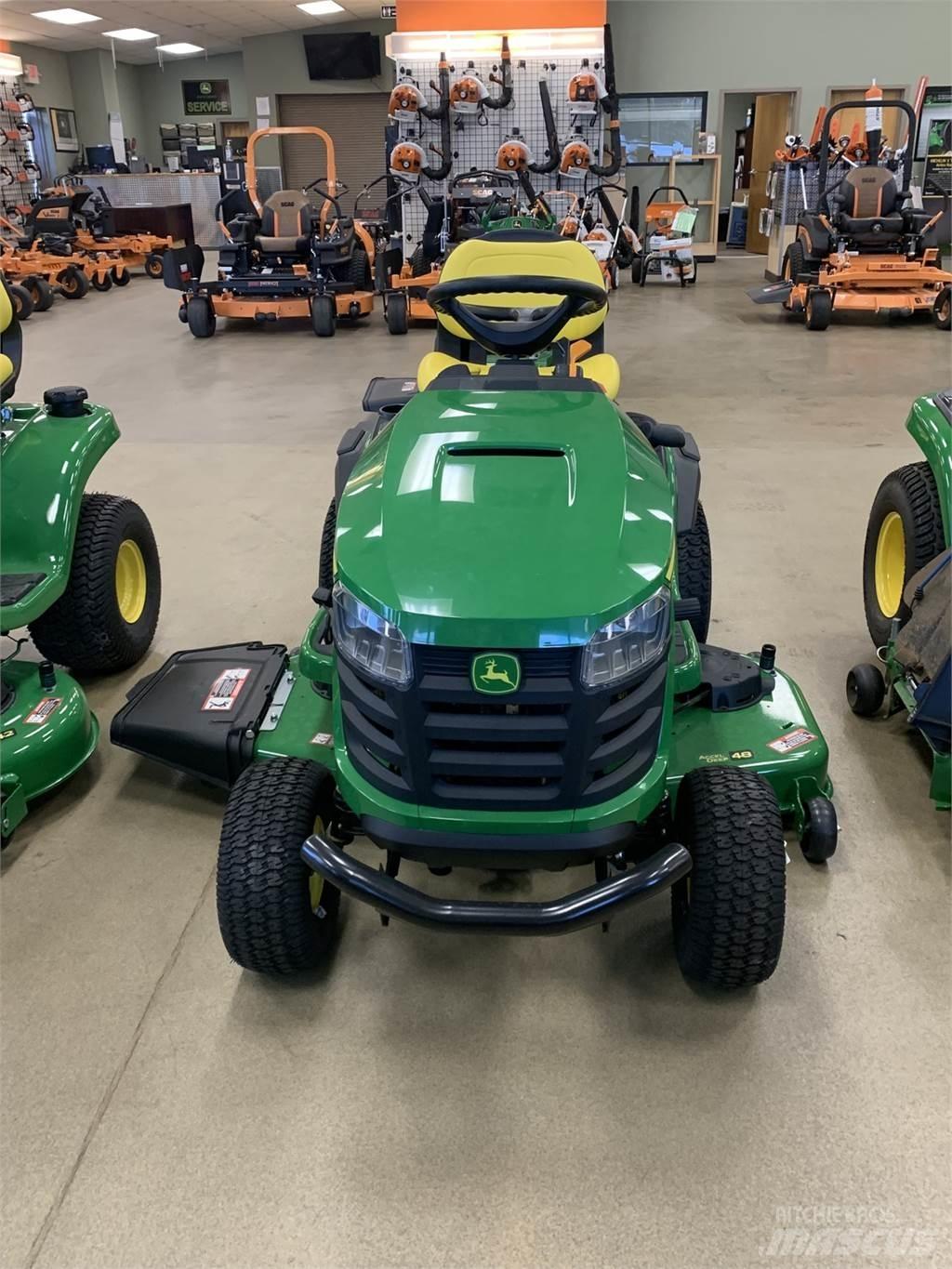 John Deere S240 Kompakttraktorer