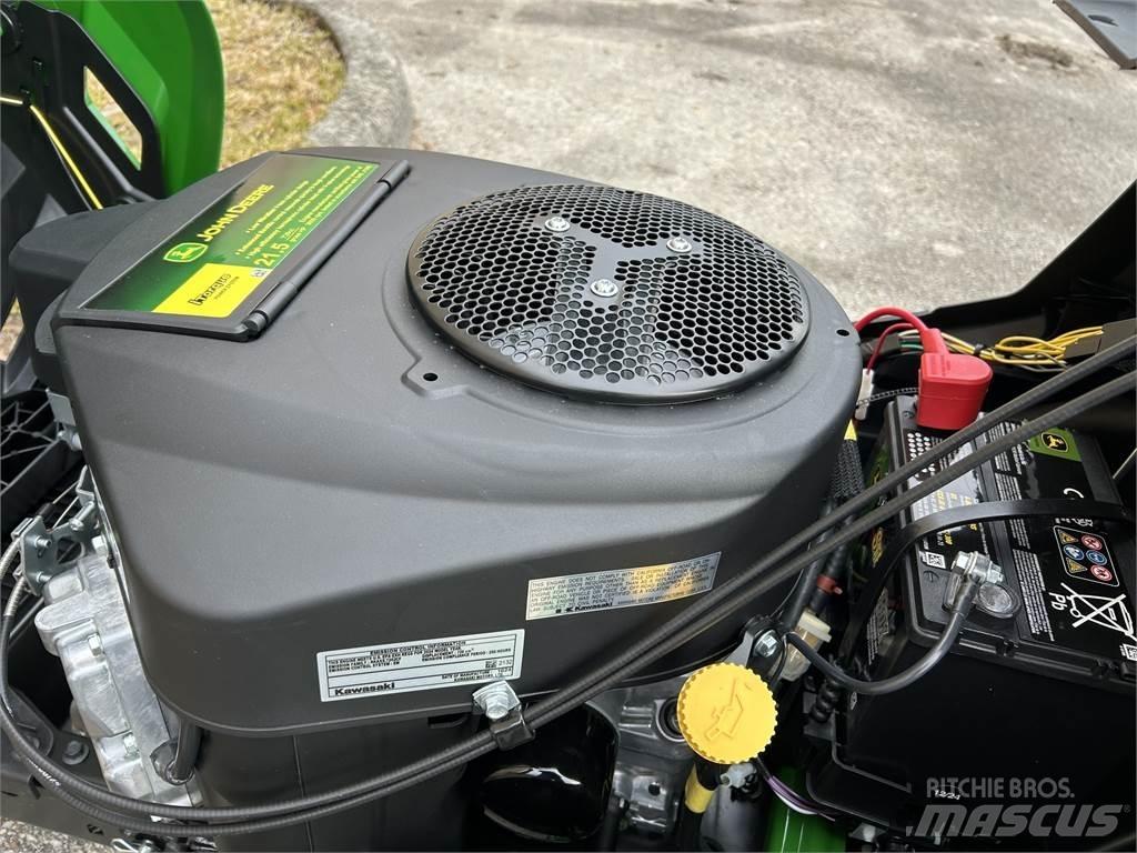 John Deere S240 Kompakttraktorer
