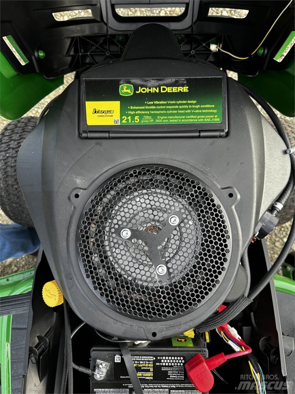 John Deere S240 Kompakttraktorer