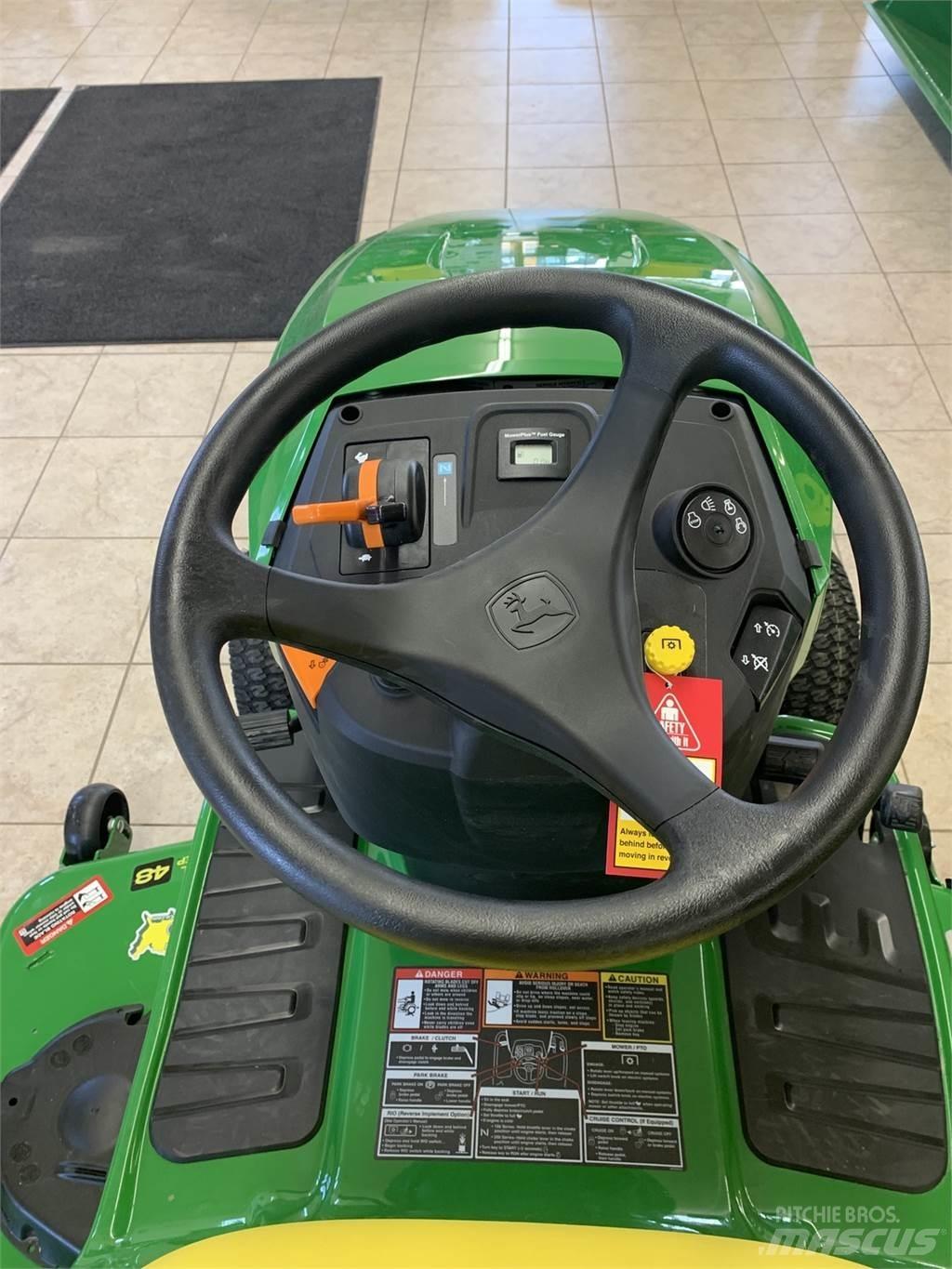 John Deere S240 Kompakttraktorer