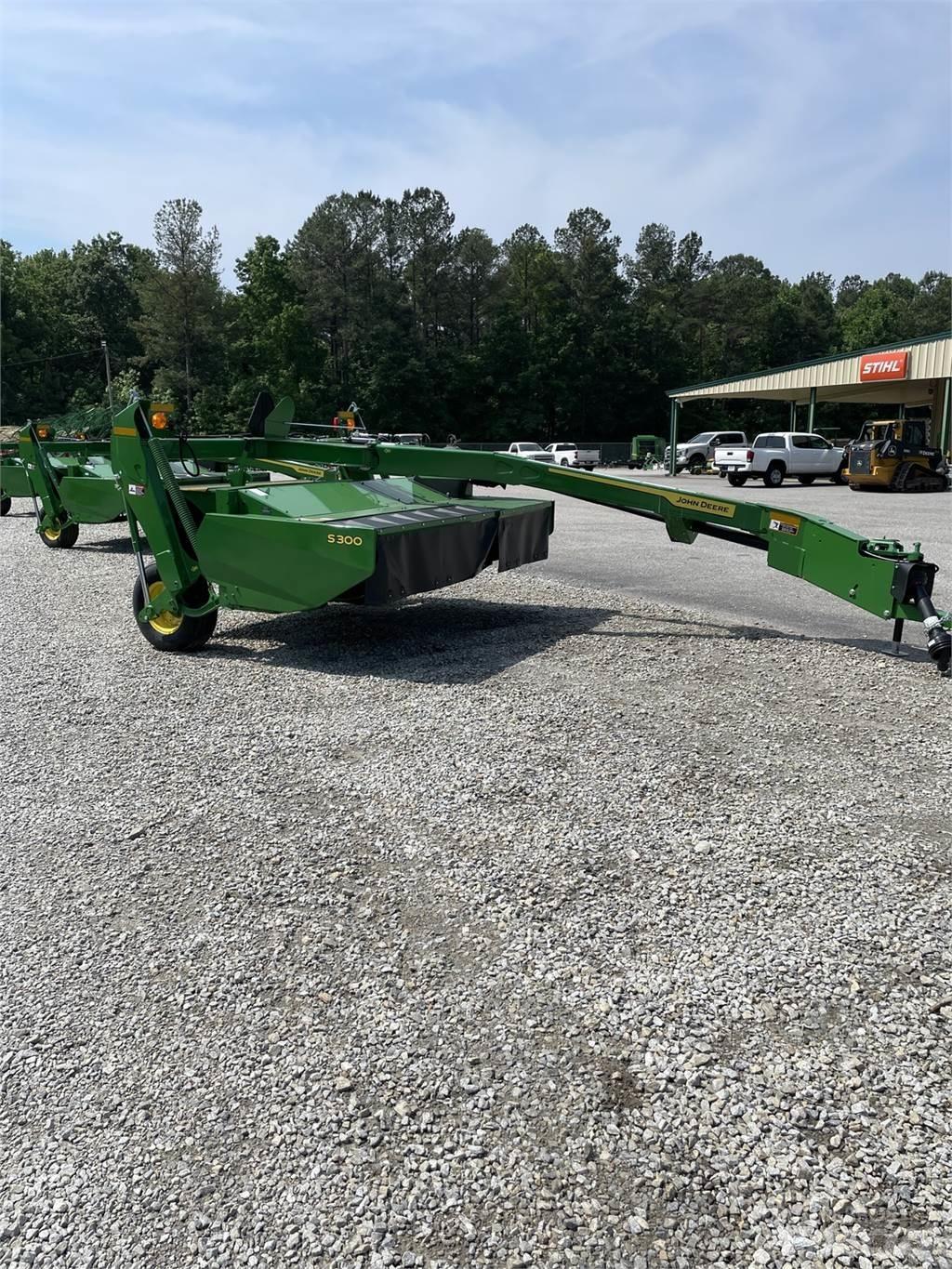 John Deere S300 Slåtterkrossar