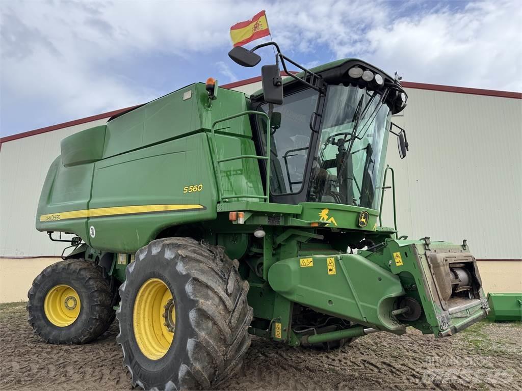 John Deere S560 Skördetröskor