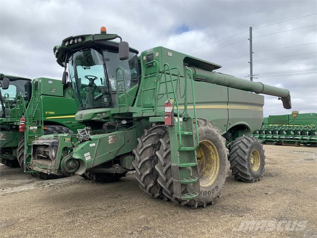 John Deere S680 Skördetröskor