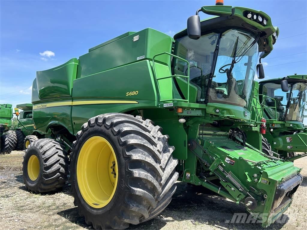 John Deere S680 Skördetröskor